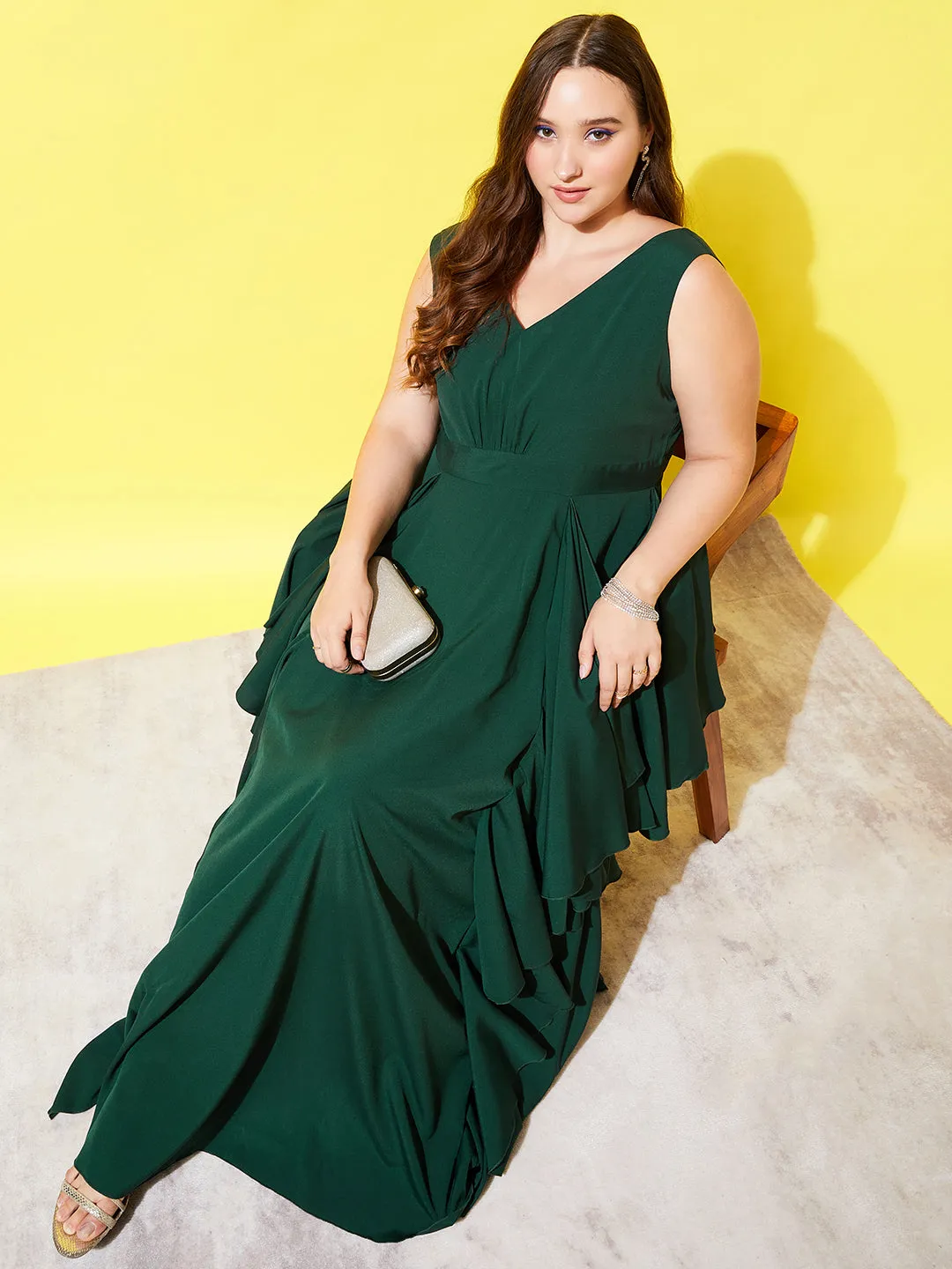 Berrylush Women Plus Size Solid Green V-Neck Sleeveless Open-Back Asymmetrical Hem Ruffled Maxi Dress