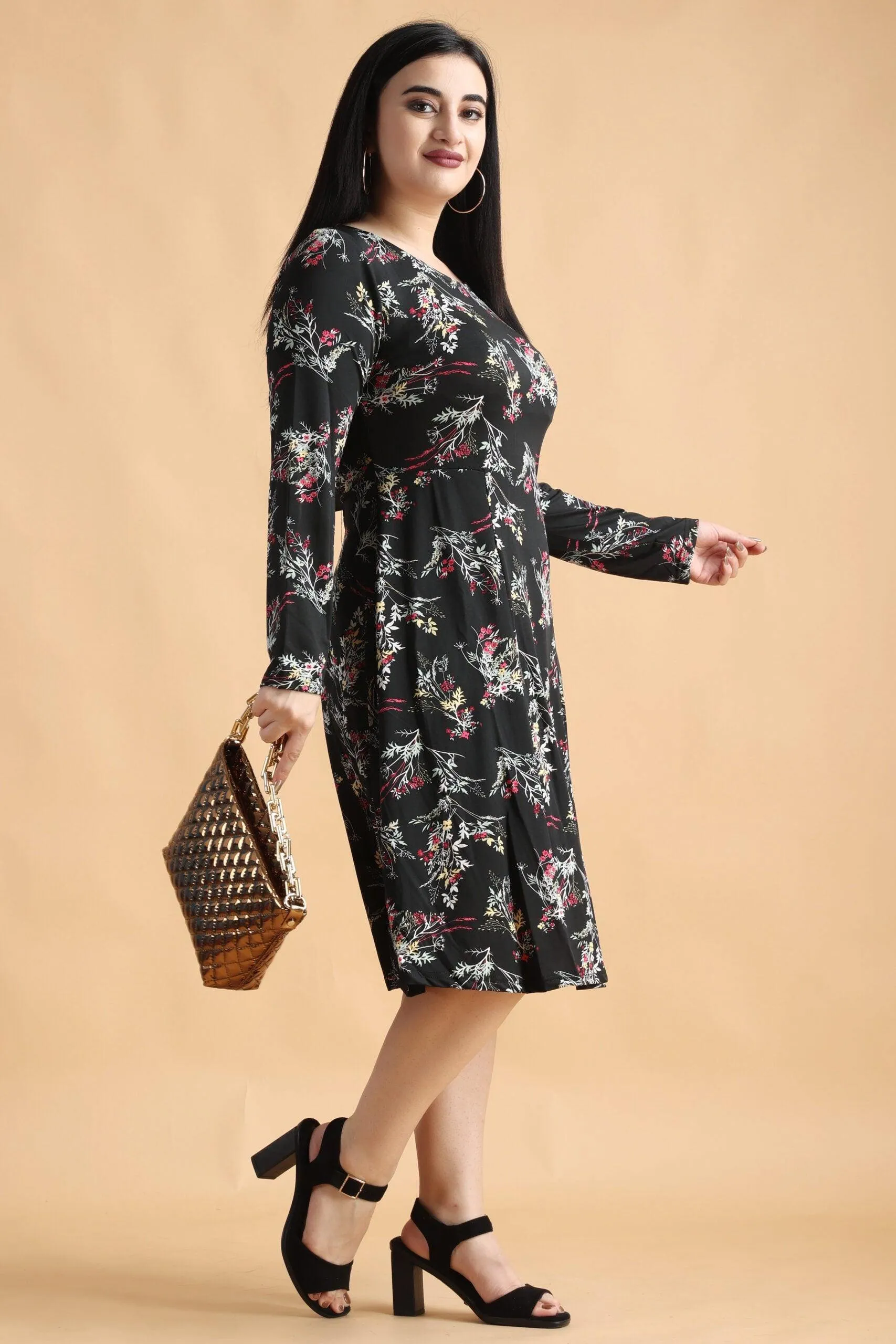 Black Floral Printed Knitted Dress