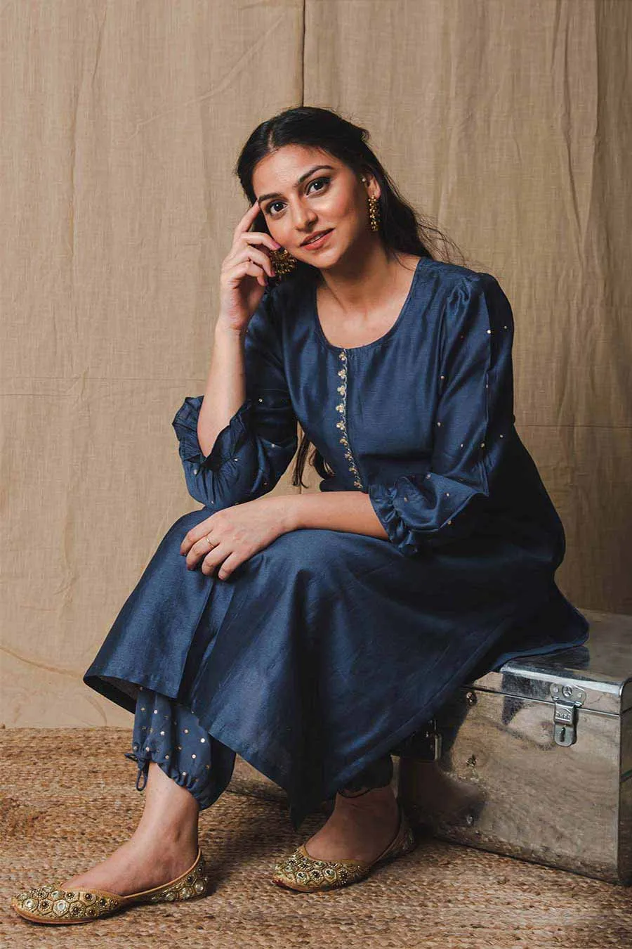 Blue Embroidered Kurta & Pant Set