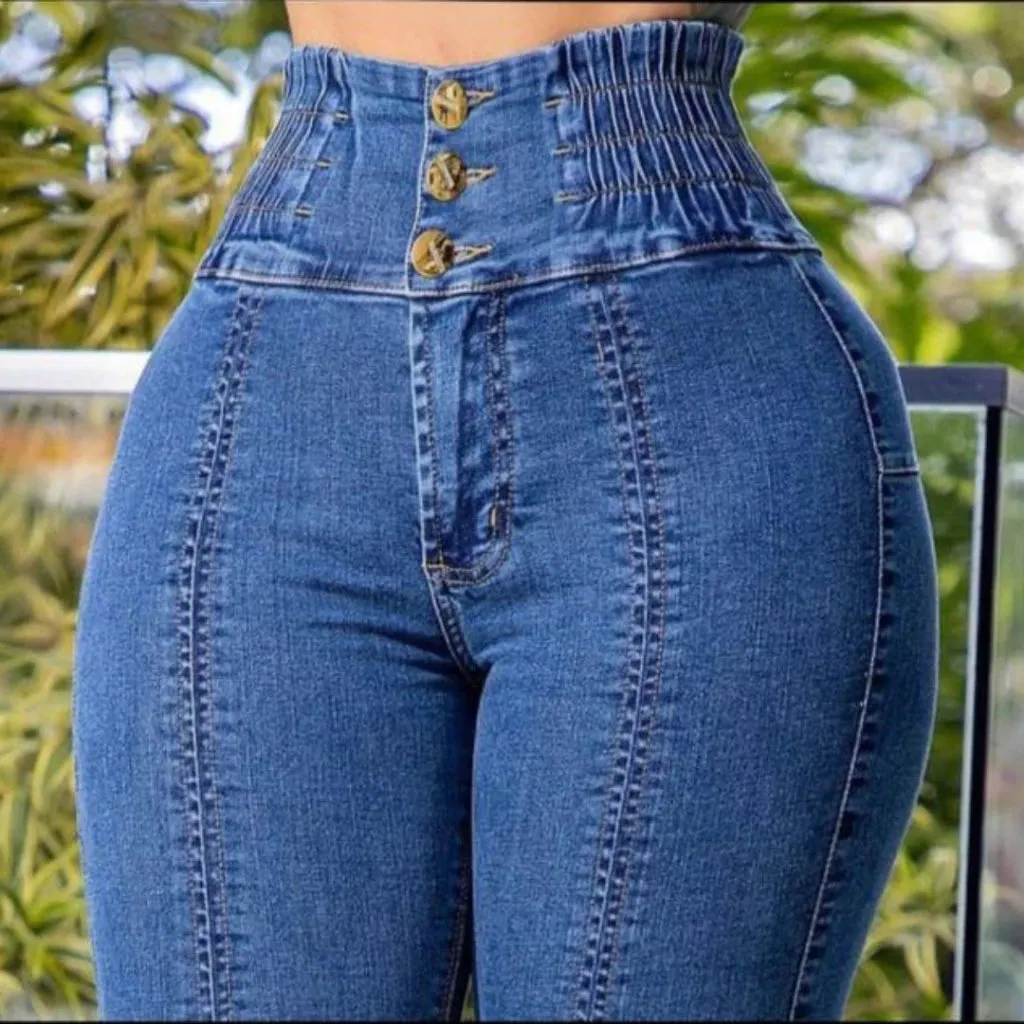 Calça Jeans Delt Shor Com  Cestinha de Bojo sem espuma No Bumbum