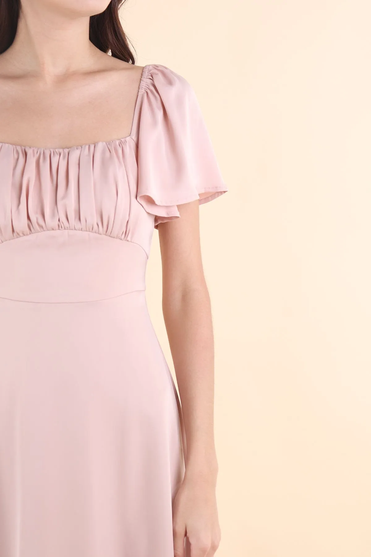 CARMELLIA FLUTTERS MAXI DRESS IN PINK