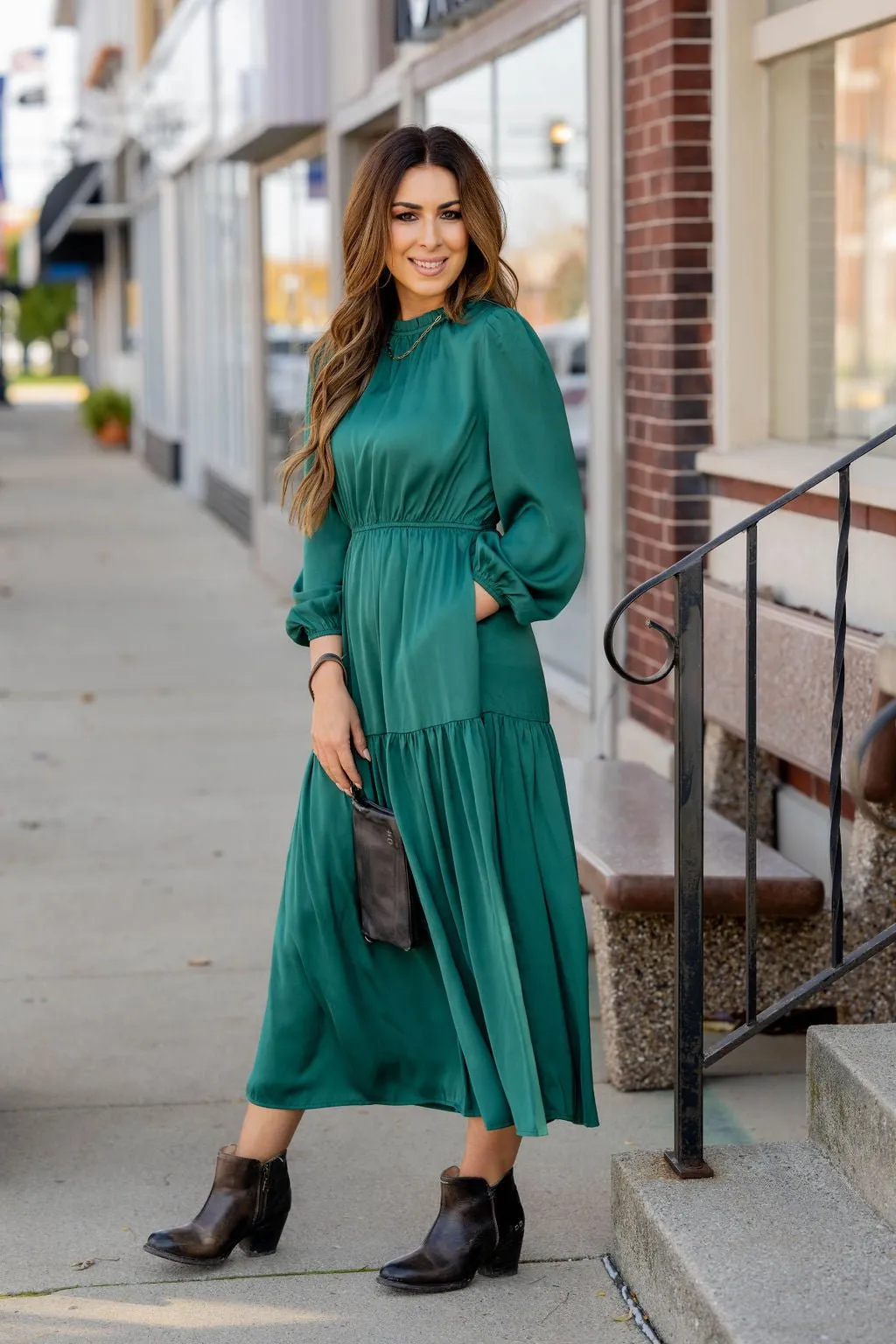 Elegant Tiered Long Sleeve Maxi Dress