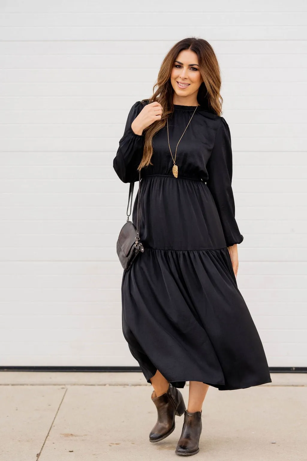 Elegant Tiered Long Sleeve Maxi Dress