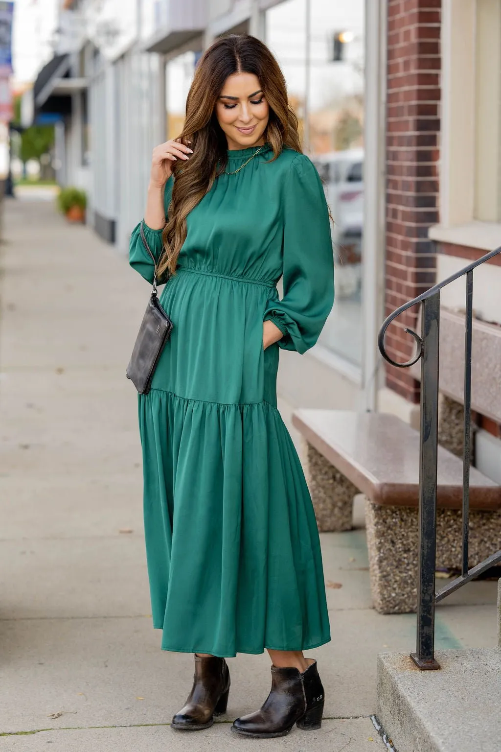 Elegant Tiered Long Sleeve Maxi Dress