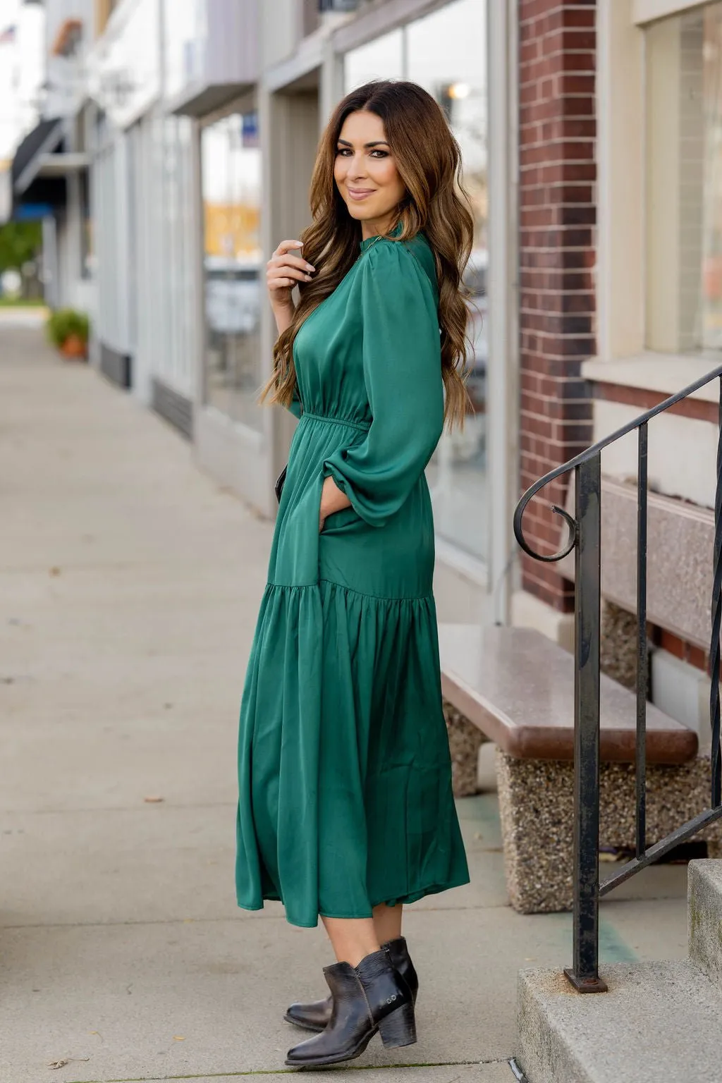 Elegant Tiered Long Sleeve Maxi Dress