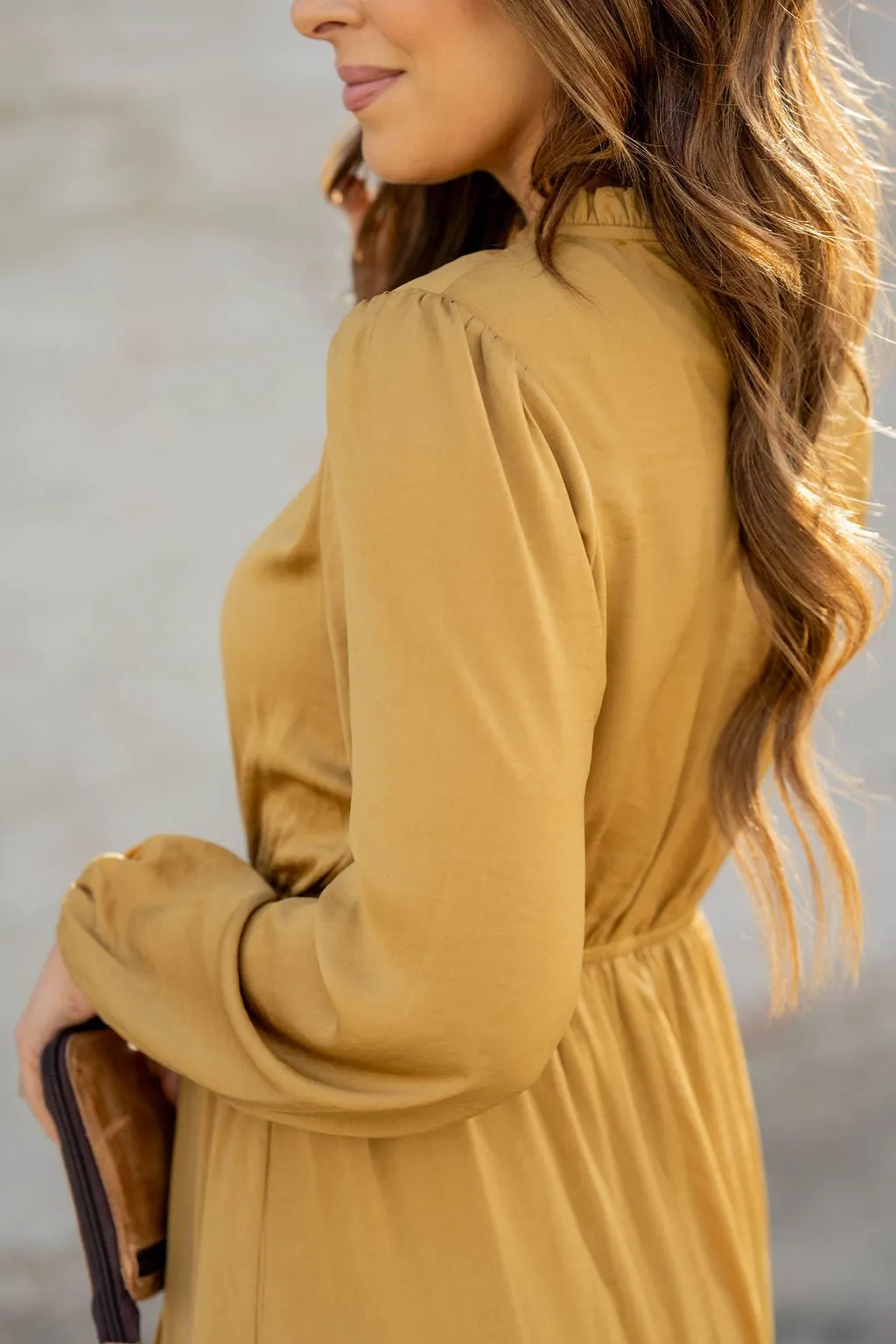 Elegant Tiered Long Sleeve Maxi Dress