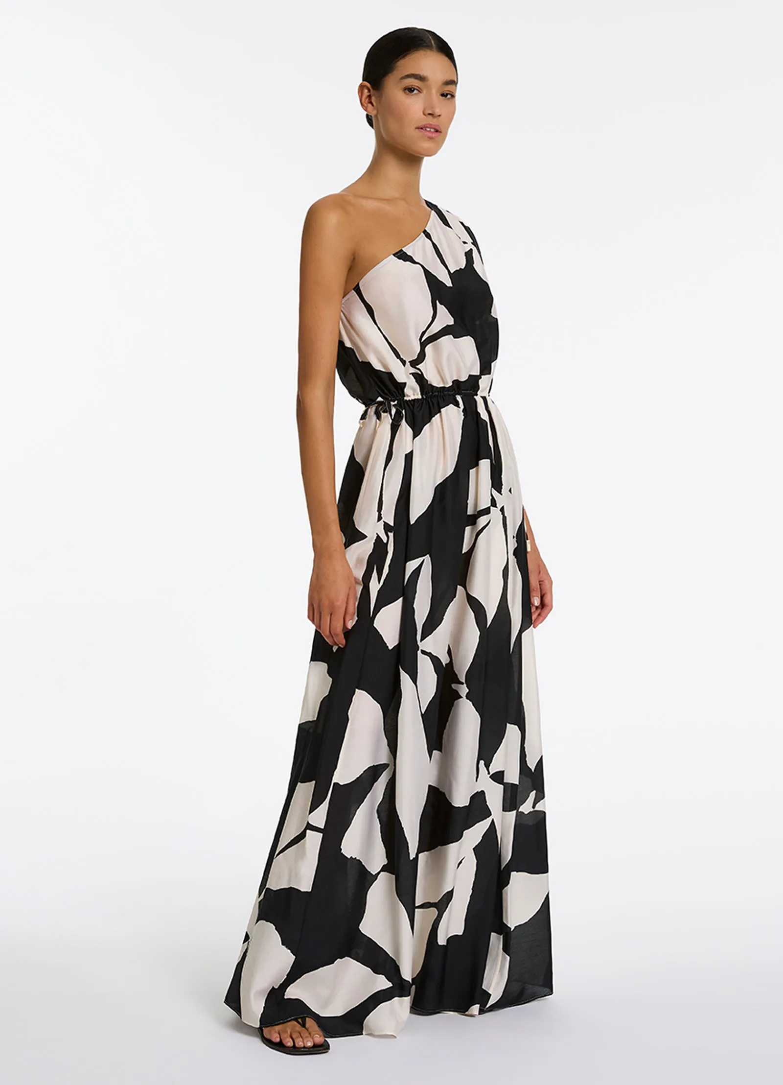 Fiore One Shoulder Maxi Dress - Black