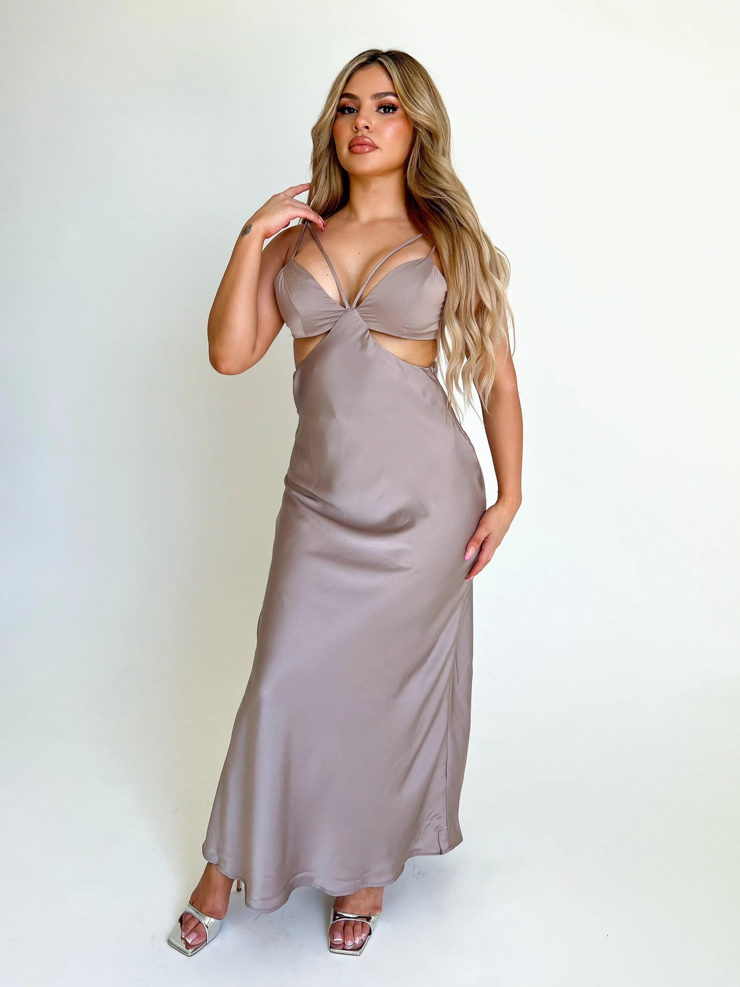 Julia Maxi Dress (Mocha)