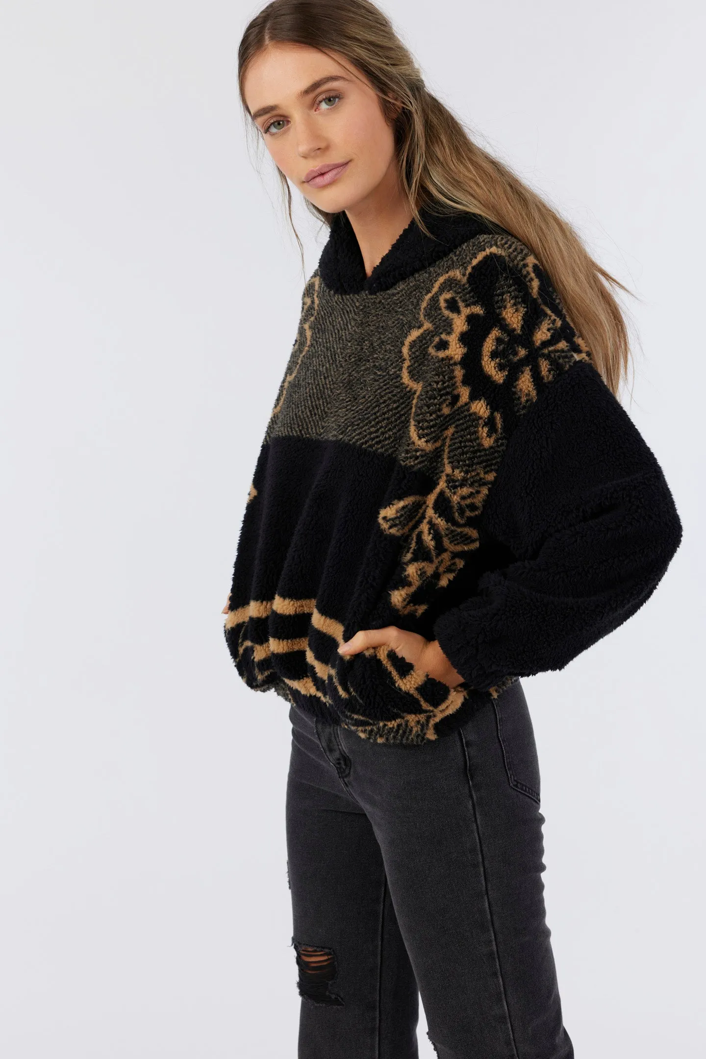 KANYA HIGH PILE PULLOVER