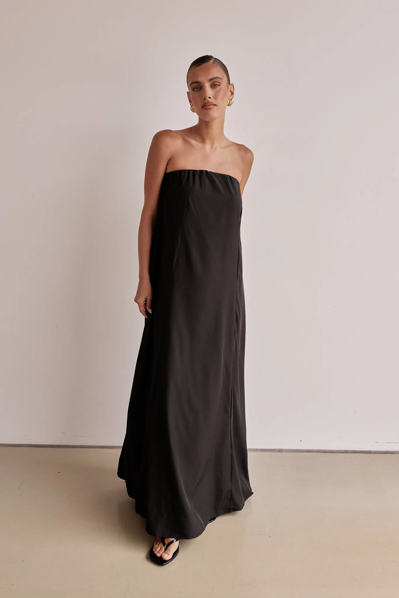 Kesia Maxi Dress (Black)