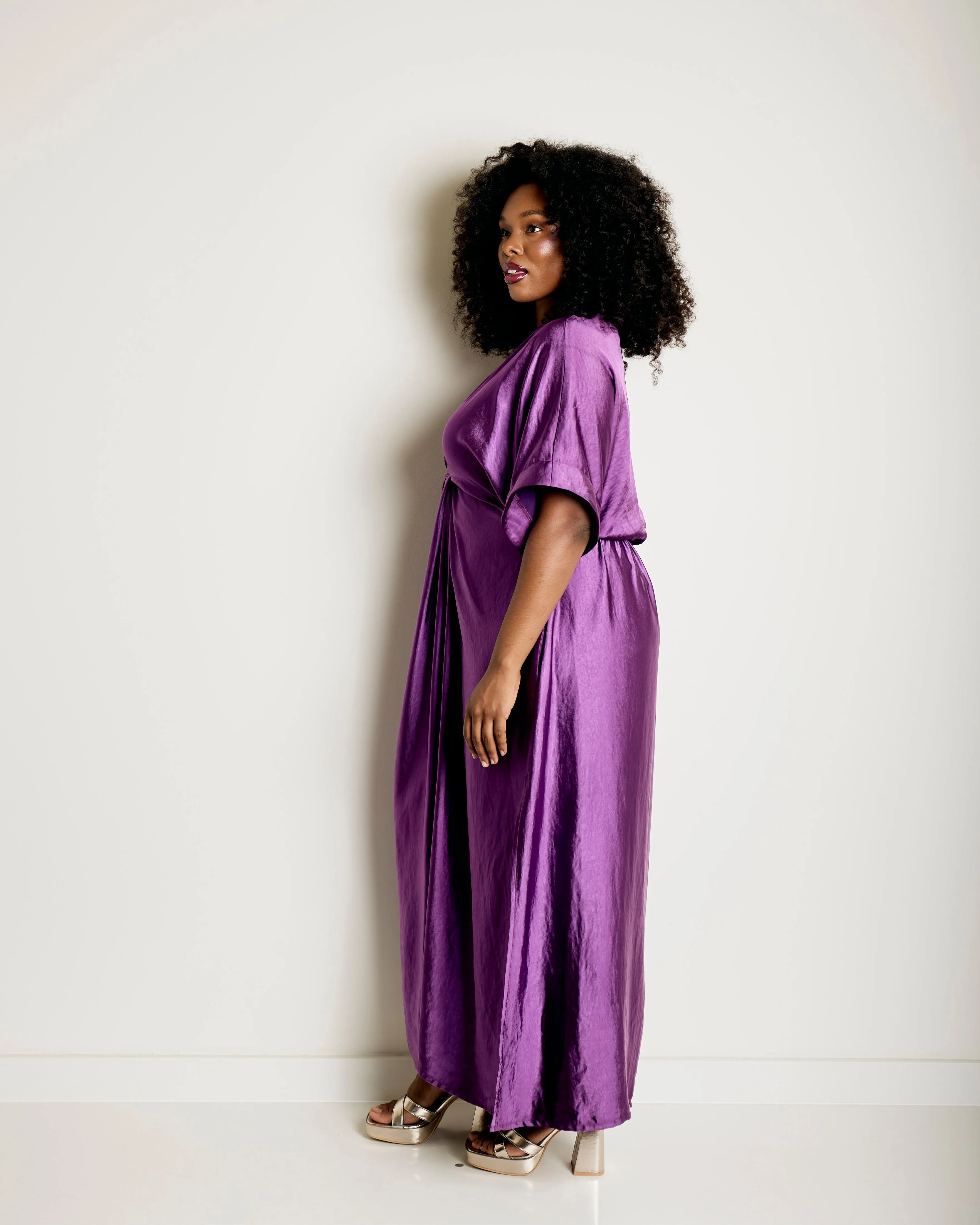 Knot Detail Kaftan Dress in Satin in purple