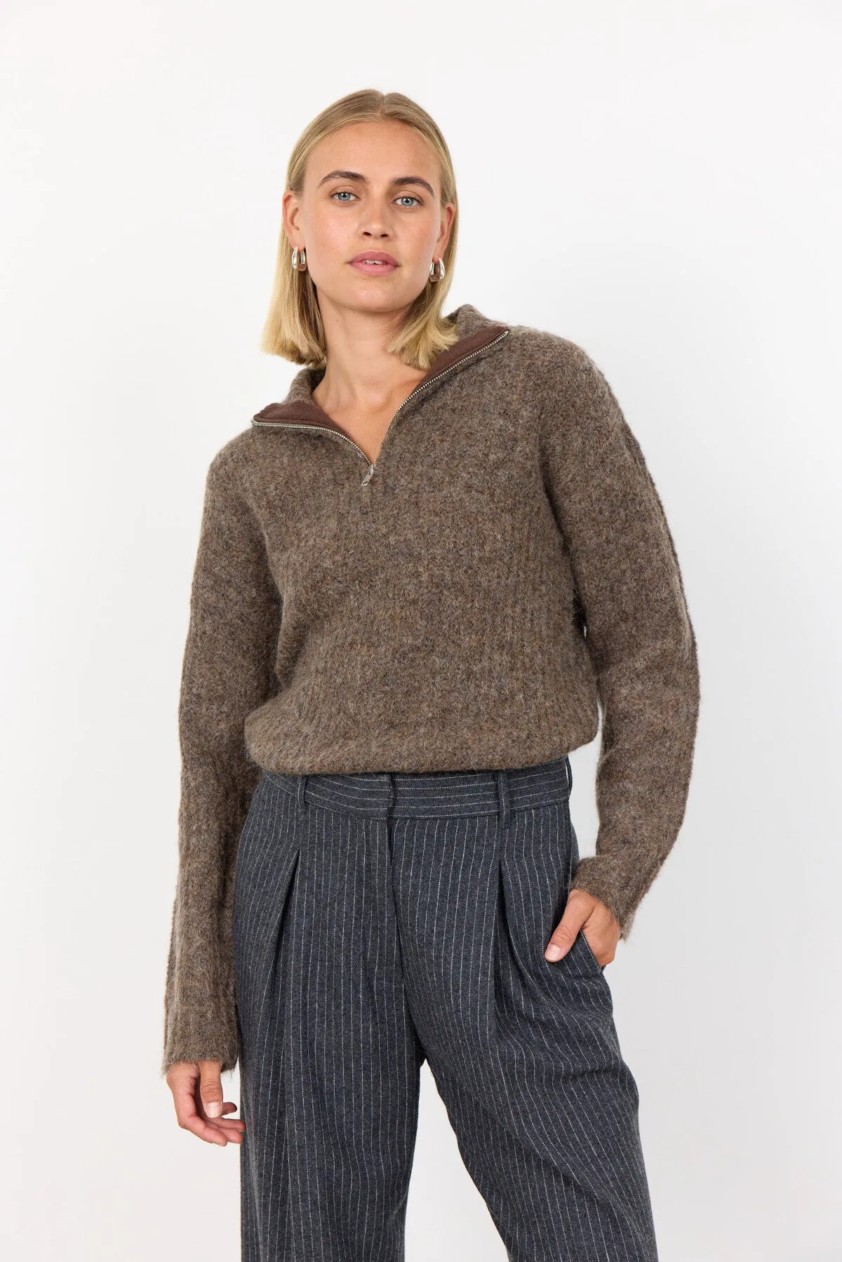 LR-INORA 2 Pullover Dark Sand