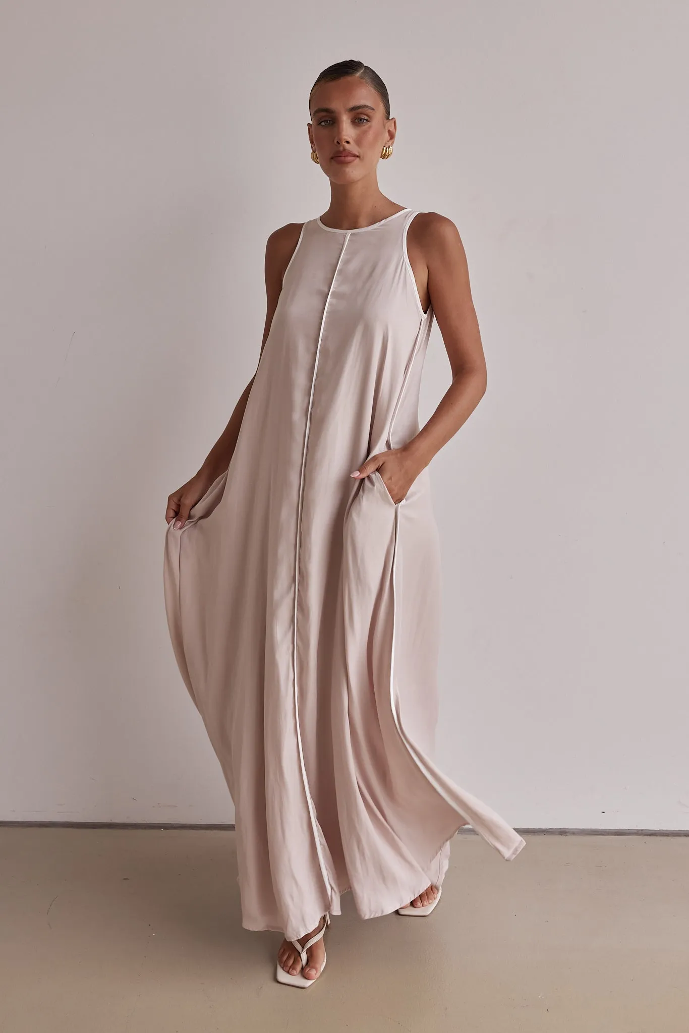 Palos Maxi Dress (Beige)