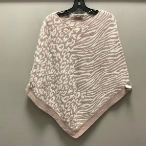 Poncho By Barefoot Dreams In Pink, Size: Osfm