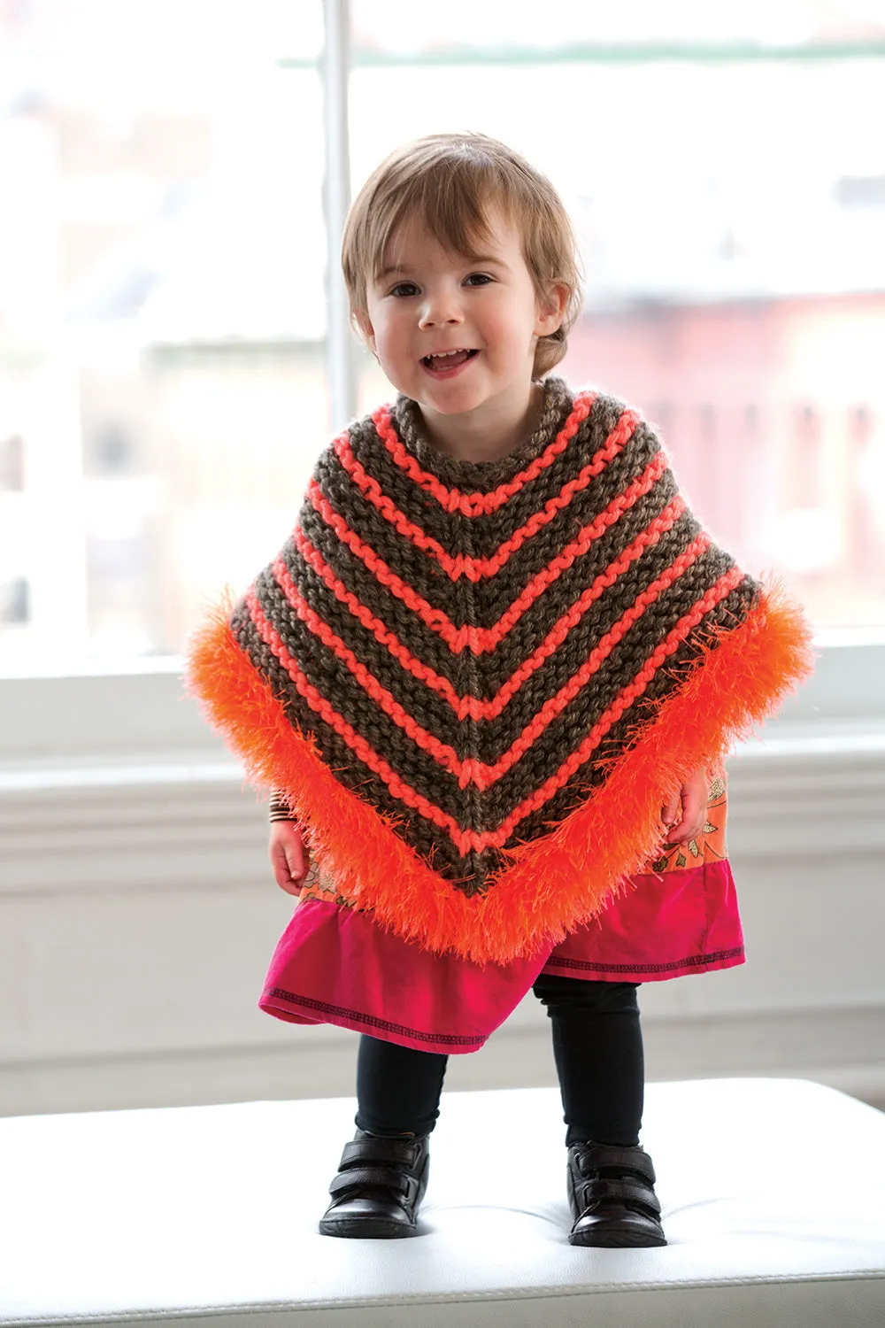 Striped Furry Poncho Pattern (Knit)