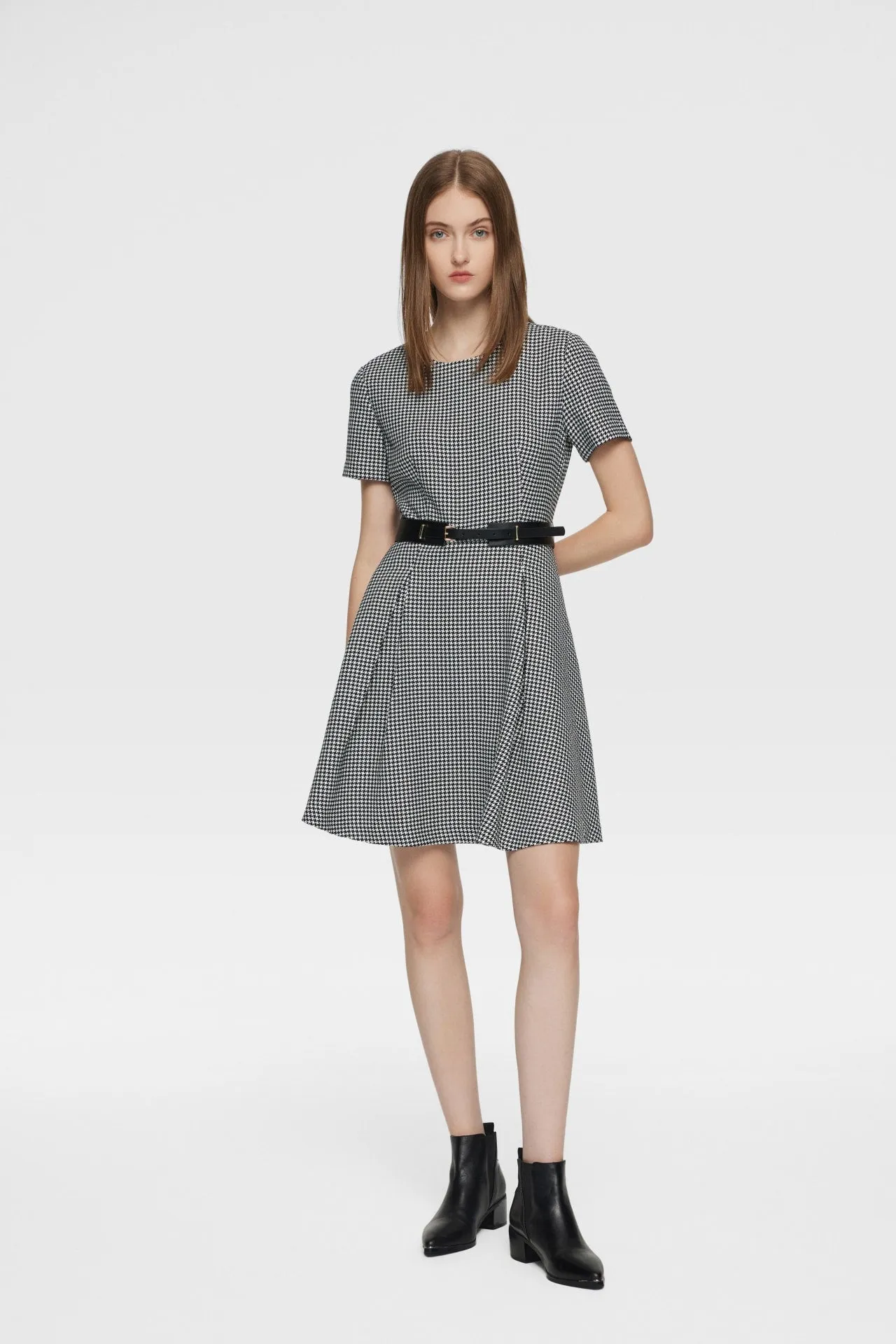 Twiggy Stretchable Houndstooth Jacquard High Waist Dress with Belt