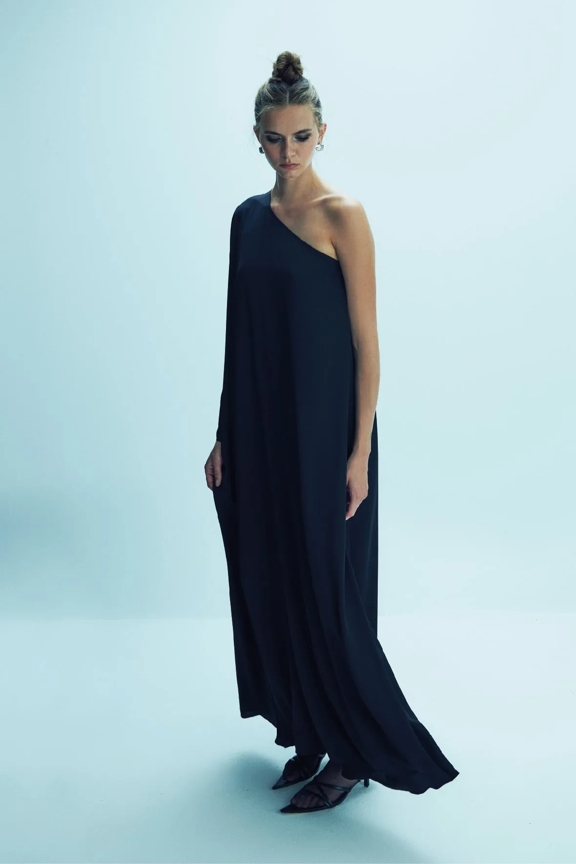 Venus One-Shoulder Maxi Dress in Black