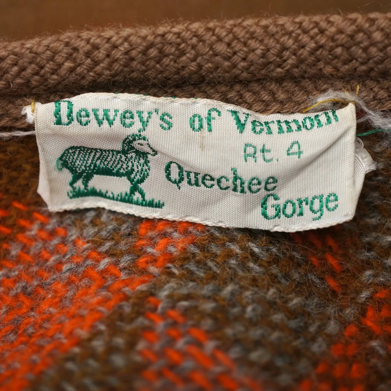 Vintage 1960s Wool Poncho AG Deweys of Vermont Quechee Gorge