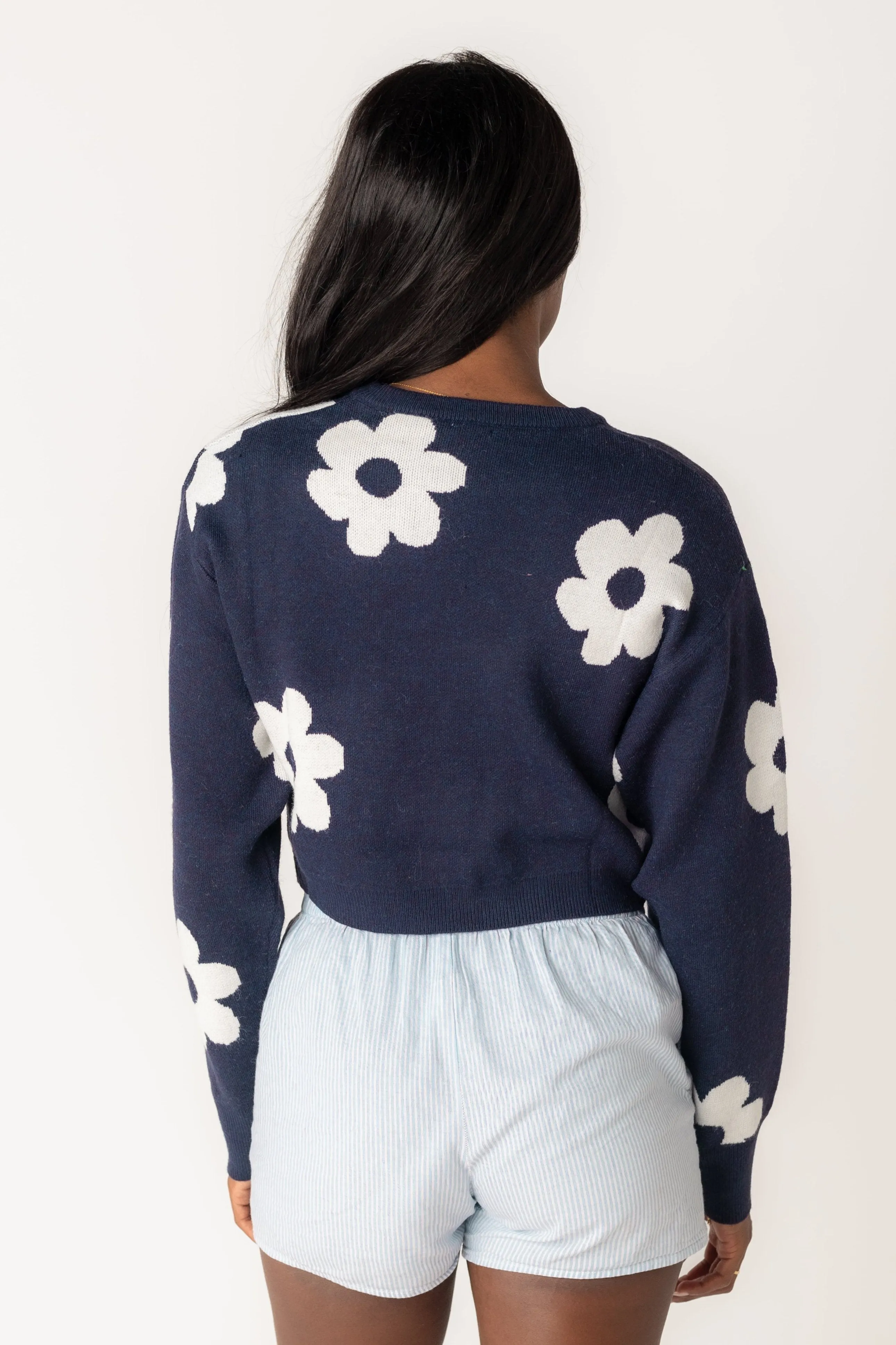 Vintage Daisy Crop Sweater