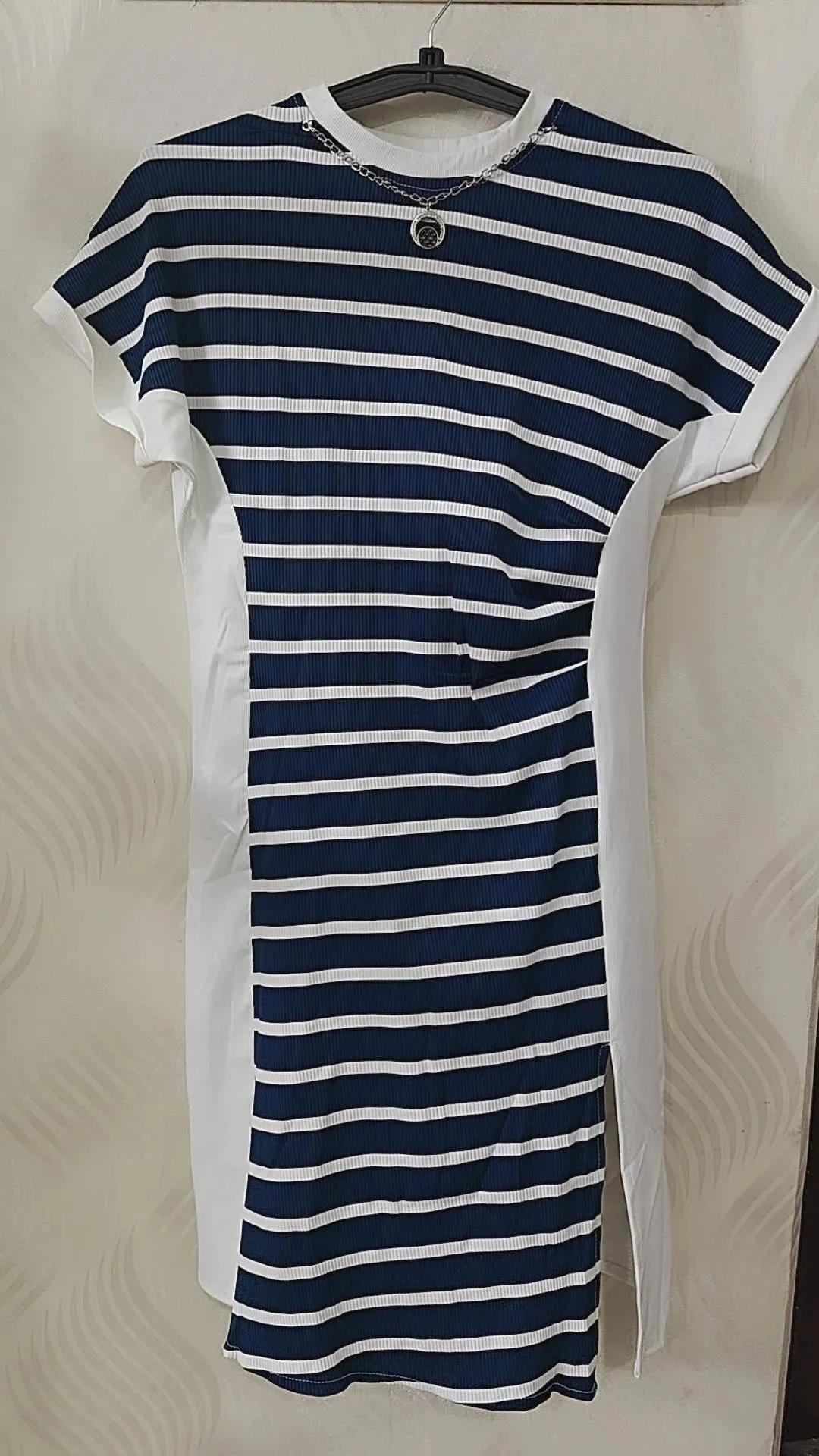 Women Strecable striped dress